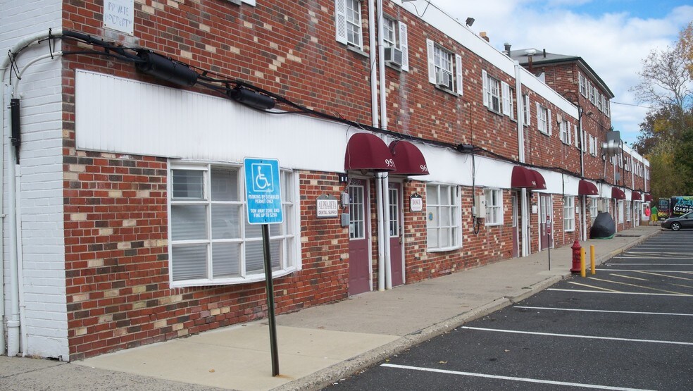 More Photos Of 957 Bristol Pike, Cornwells Heights Unknown For Lease