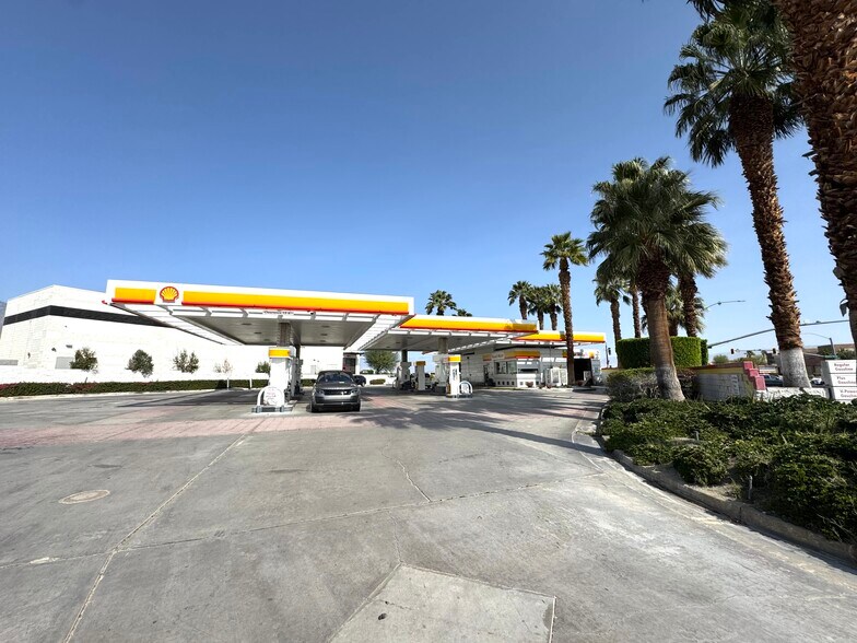 More Photos Of 4875 E Ramon Rd, Palm Springs Service Station For Sale