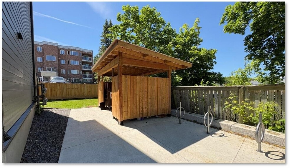 More Photos Of 1258-1260 Marenger St, Orleans Apartments For Sale