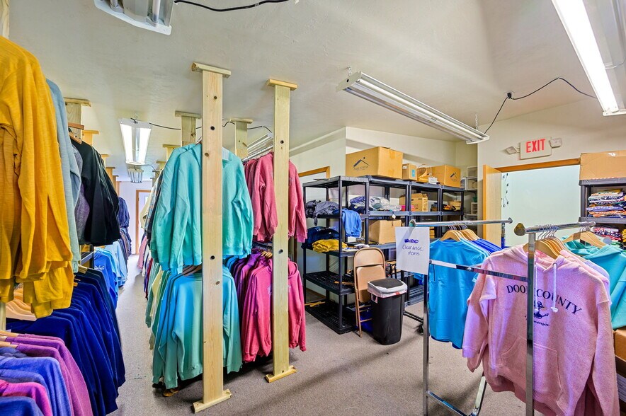 More Photos Of 4084 Main St, Fish Creek Freestanding For Sale