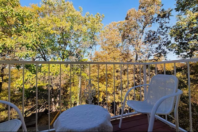 More Photos Of 3169 E Van Buren, Eureka Springs Hotel For Sale