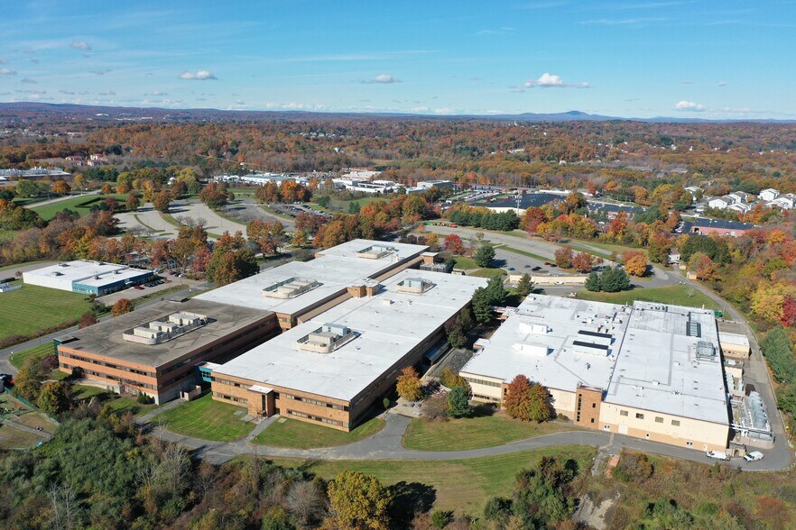 More Photos Of 333 South St, Shrewsbury Office For Sale