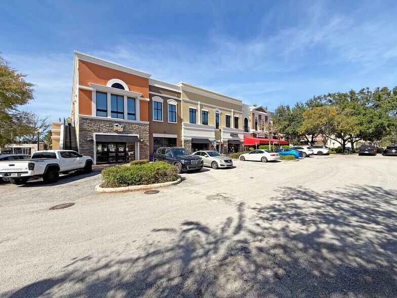 More Photos Of 450 S Orlando Ave, Maitland Bank For Lease