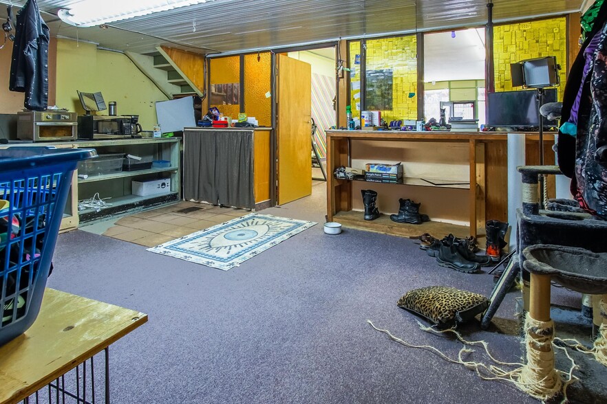 More Photos Of 518 Main St, Walsenburg Storefront Retail Residential For Sale