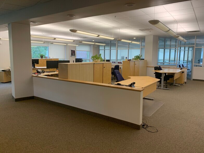 More Photos Of 5264B International Blvd, North Charleston Office For Lease