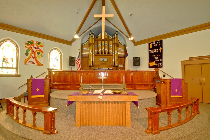 More Photos Of 352 SE 2nd St, Pendleton Loft Creative Space For Sale