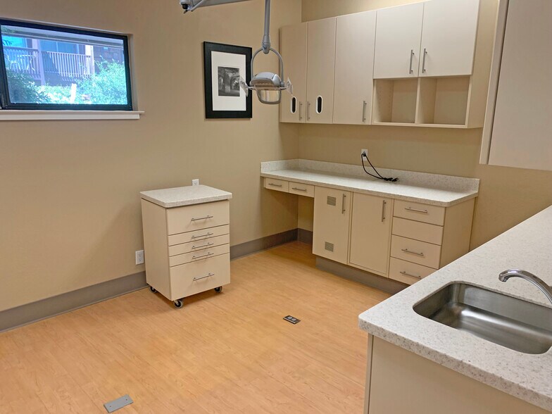 More Photos Of 1350 Medical Center Dr, Rohnert Park Medical For Sale
