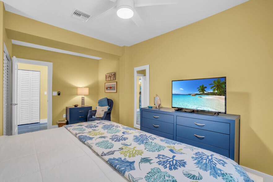 More Photos Of 218 Primo Dr, Fort Myers Beach Apartments For Sale