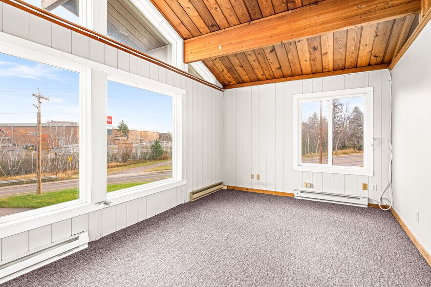 More Photos Of 1700-1710 Mall Dr, Duluth Office For Sale