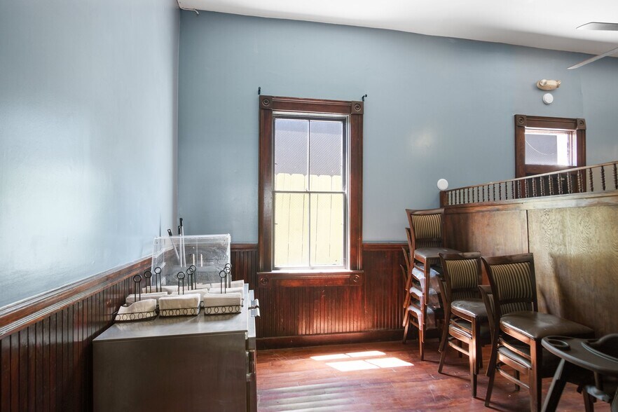 More Photos Of 18723 Main St, Jamestown General Retail For Sale