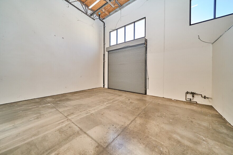 More Photos Of 1773 W San Bernardino Rd, West Covina Warehouse For Sale