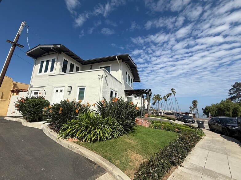 More Photos Of 7880 Exchange Pl, La Jolla Freestanding For Lease