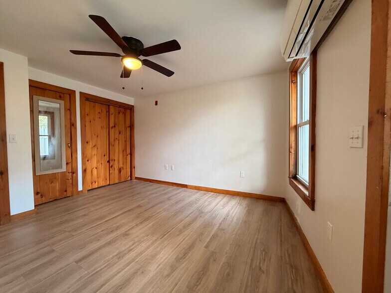 More Photos Of 130 Water St, Warren Apartments For Sale