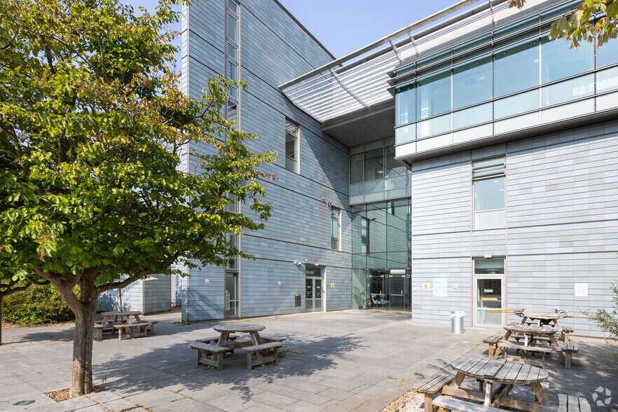 More Photos Of 200 Brook Dr, Reading Coworking Space