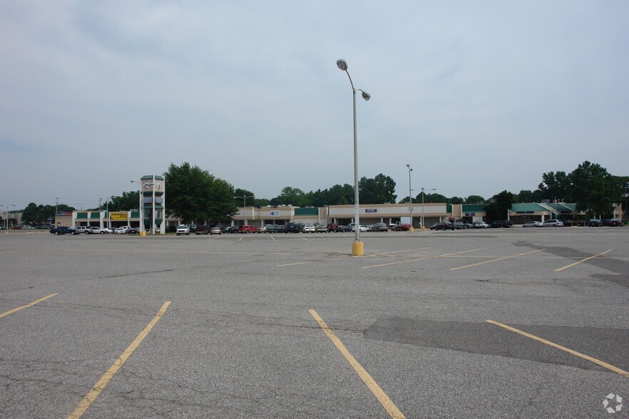 More Photos Of 5366 Winchester Rd, Memphis Unknown For Lease