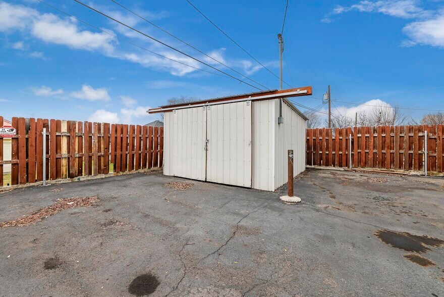 More Photos Of 162 Washington St, Twin Falls Land For Lease