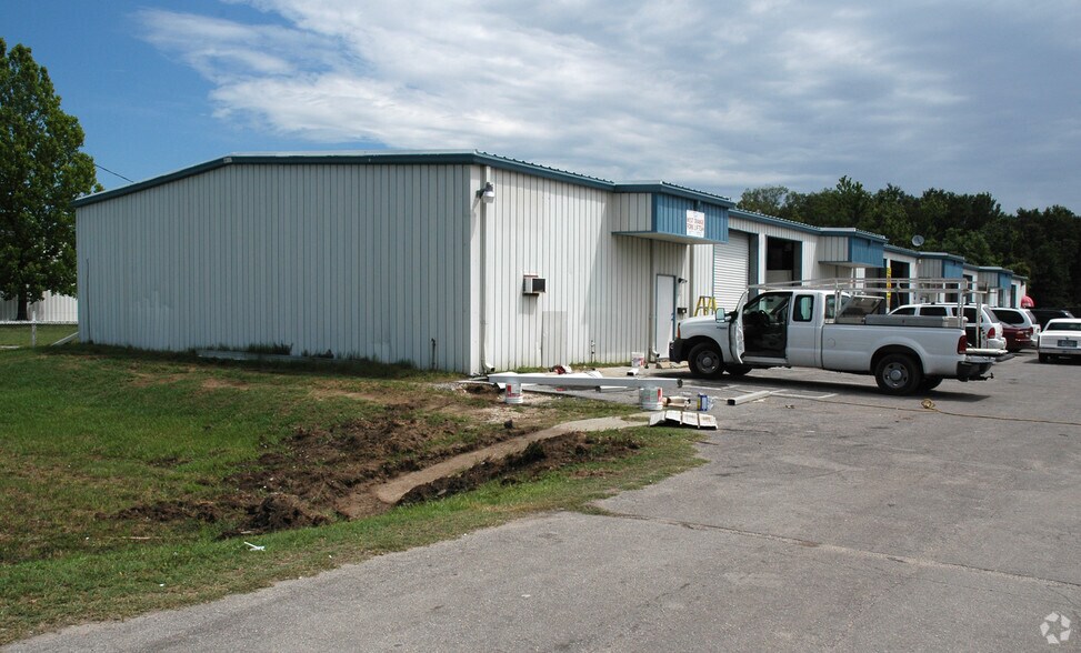 Primary Photo Of 310-330 Maguire Road Ext, Ocoee Warehouse For Lease