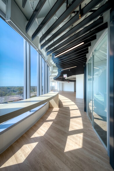 More Photos Of 800 N Glebe Rd, Arlington Office For Lease