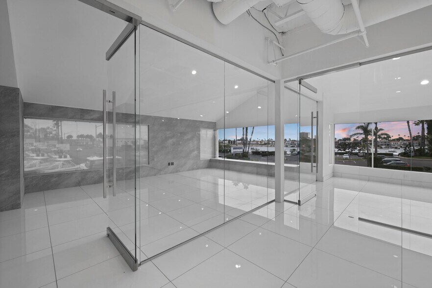 More Photos Of 2244 W Coast Hwy, Newport Beach Office For Lease