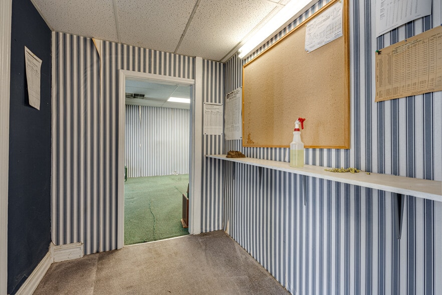 More Photos Of , Chattanooga Unknown For Sale