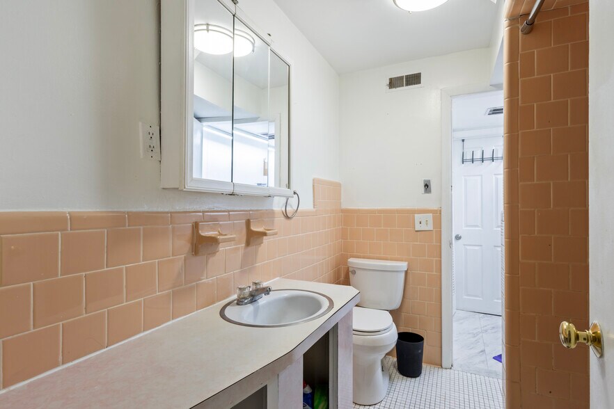 More Photos Of 176 Williams St, Providence Apartments For Sale