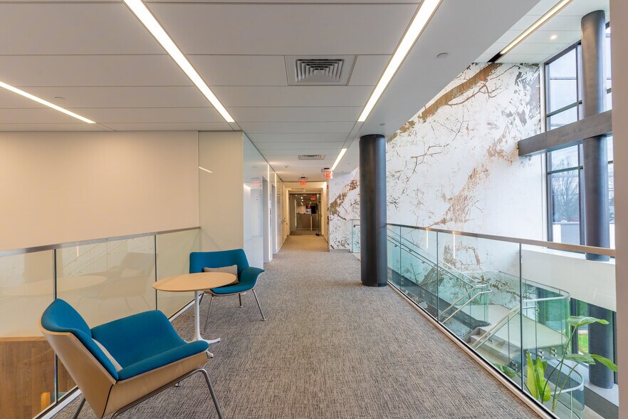 More Photos Of 426 W Lancaster Ave, Devon Office For Lease