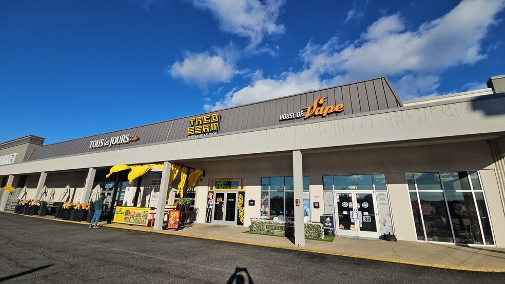 Primary Photo Of 4217-4251 John Marr Dr, Annandale Unknown For Lease