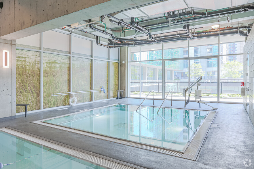 More Photos Of 200 E Illinois St, Chicago Apartments For Sale
