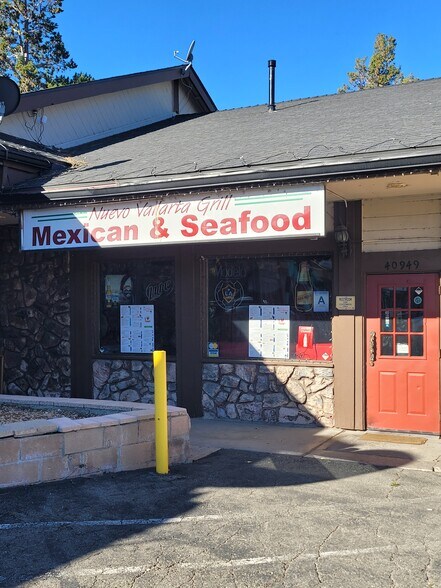 More Photos Of 40941 Big Bear Blvd, Big Bear Lake Freestanding For Sale