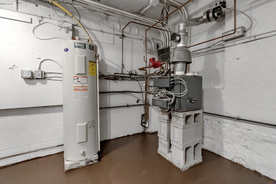 More Photos Of 84 Sweeney St, North Tonawanda Apartments For Lease