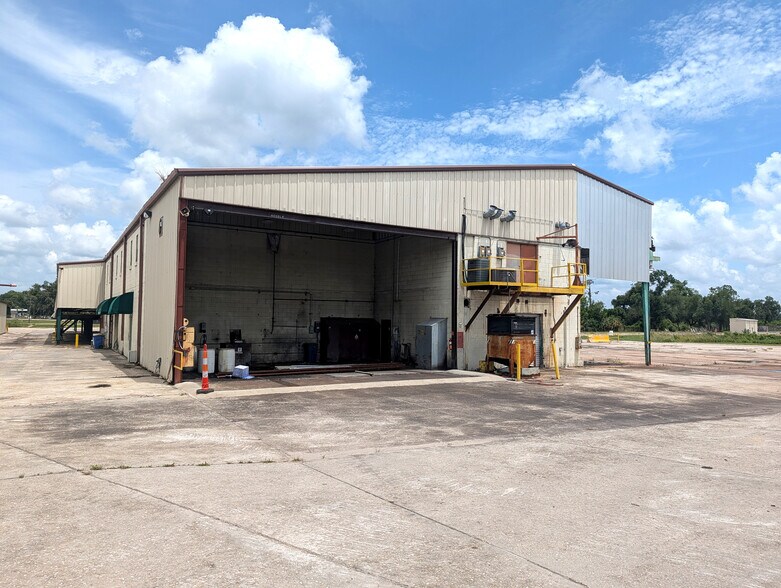 More Photos Of 1509 S Byron Butler Pky, Perry Manufacturing For Sale