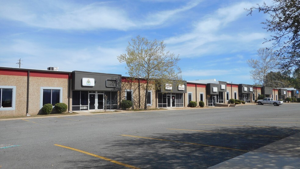 More Photos Of 7123 Interstate 30, Little Rock Unknown For Lease