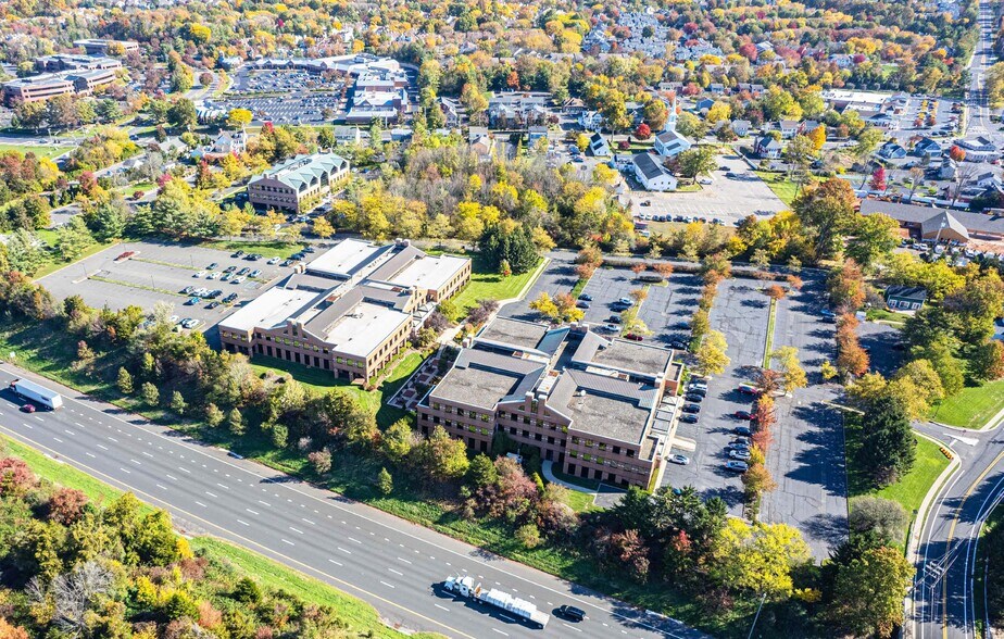 More Photos Of 2 Crossroads Dr, Bedminster Unknown For Lease