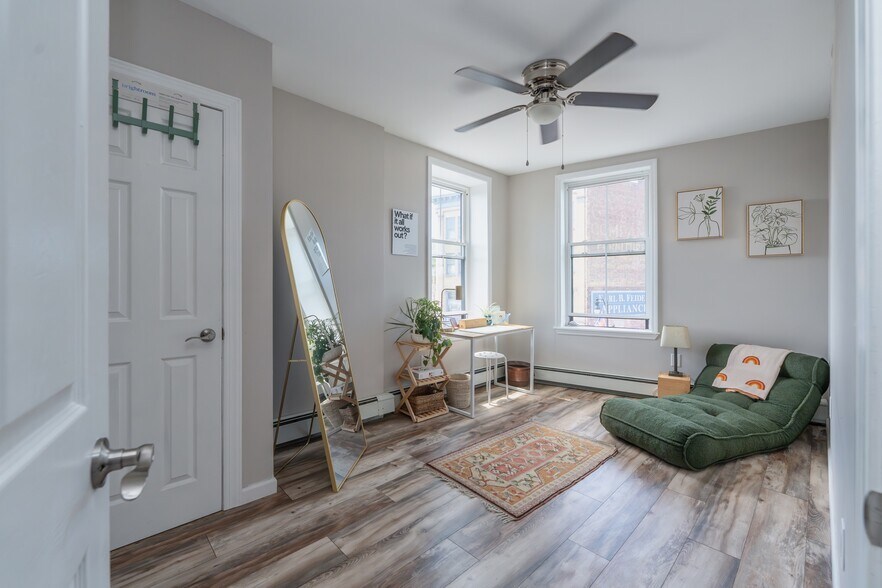 More Photos Of 666 Broadway, Kingston Storefront Retail Residential For Sale