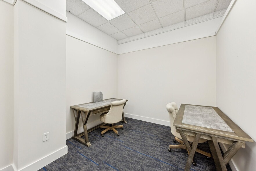 More Photos Of 961687 Gateway Blvd, Fernandina Beach Medical For Sale