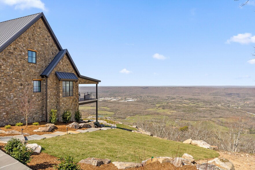 More Photos Of 6565 Scenic hwy, Rising Fawn Specialty For Sale