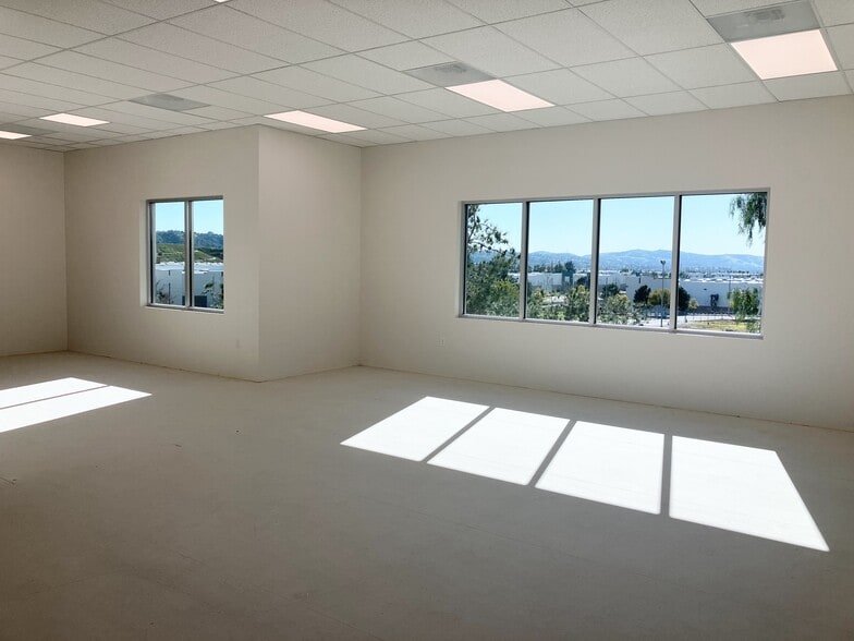 More Photos Of 22040 Valley Blvd, Walnut Medical For Sale