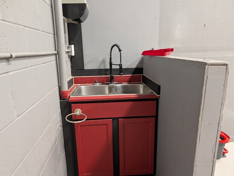 More Photos Of 235 MacKay Cres, Wood Buffalo Warehouse For Lease