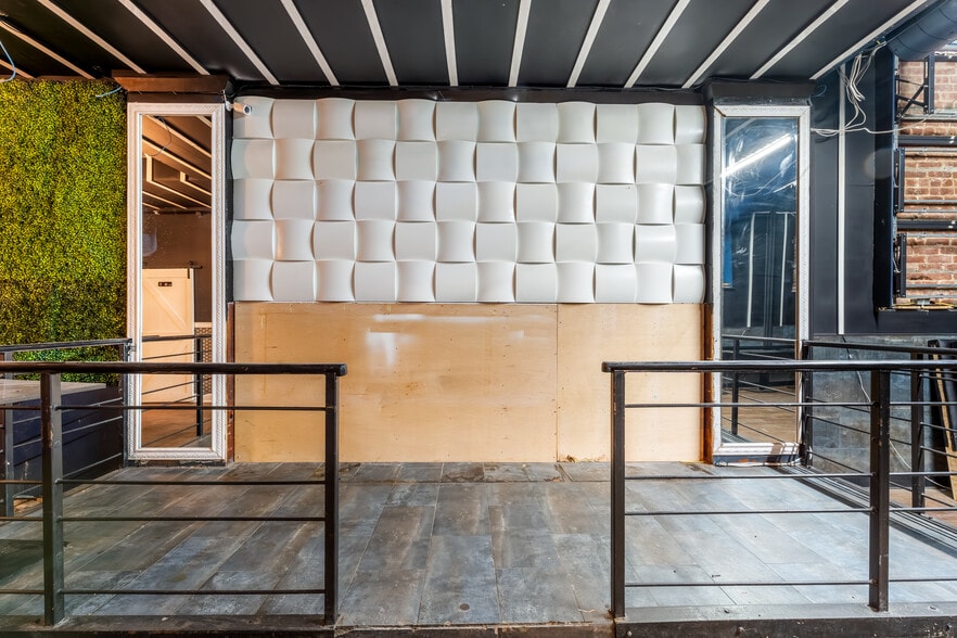 More Photos Of 646 Newark Ave, Jersey City Storefront Retail Residential For Lease
