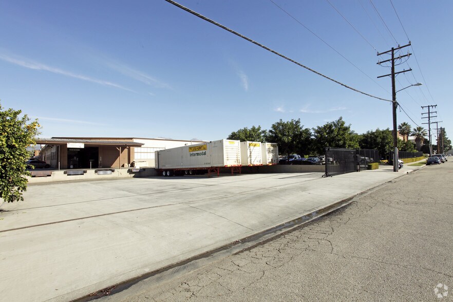 More Photos Of 1201 E Lexington Ave, Pomona Manufacturing For Sale