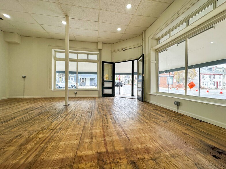 More Photos Of 459 Cherry St, Columbia Apartments For Lease