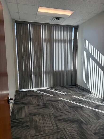 More Photos Of 4282 E Rockton Rd, Rockton Rehabilitation Center For Lease