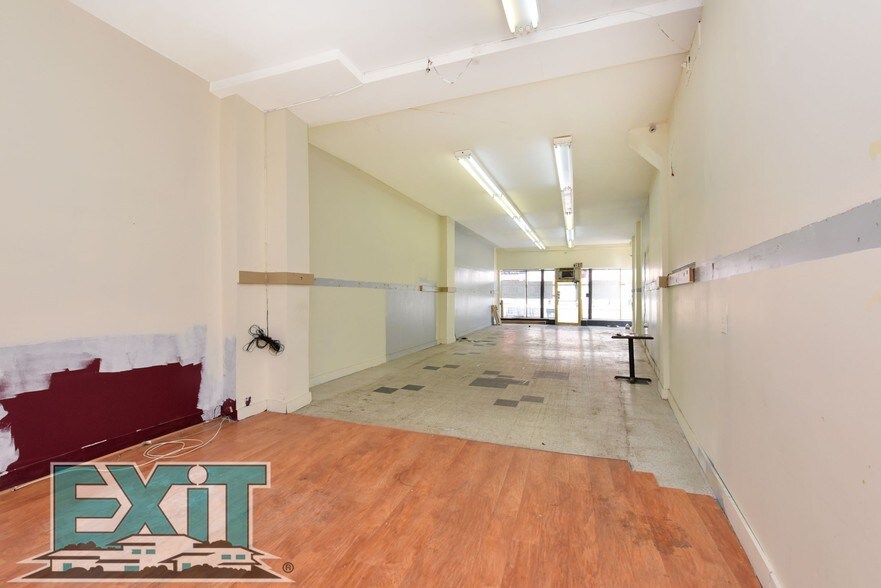 More Photos Of 596 5th Ave, Brooklyn Storefront Retail Residential For Lease