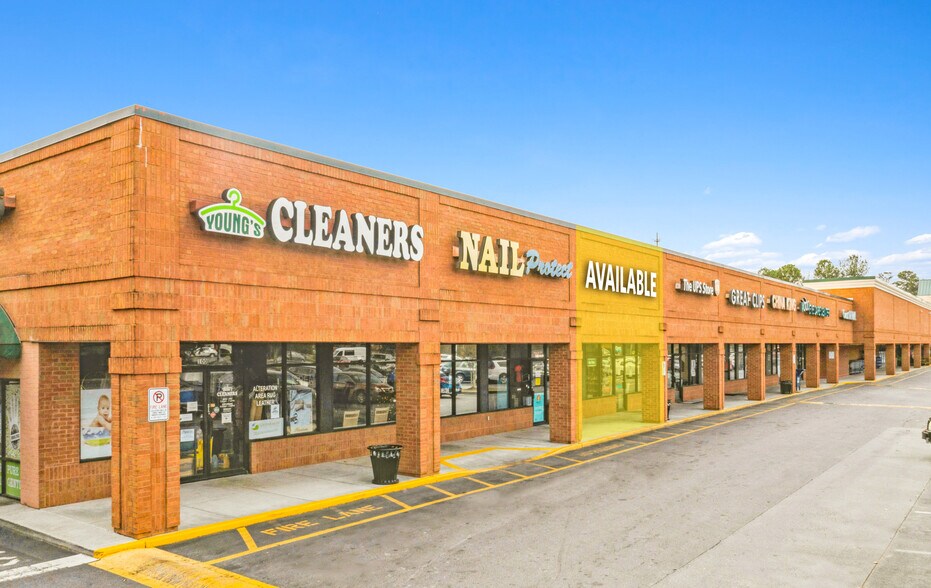More Photos Of 3050 Five Forks Trickum Rd SW, Lilburn General Retail For Lease
