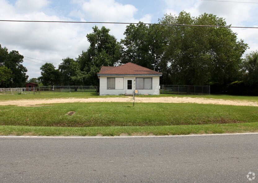 More Photos Of 549 E New Hope Rd, Goldsboro Land For Sale