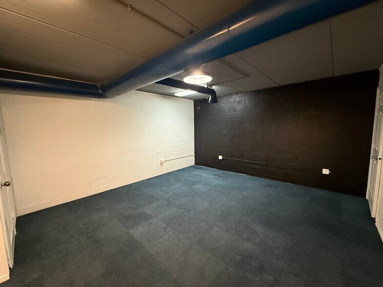 More Photos Of 1769-1791 Blount Rd, Pompano Beach Warehouse For Lease