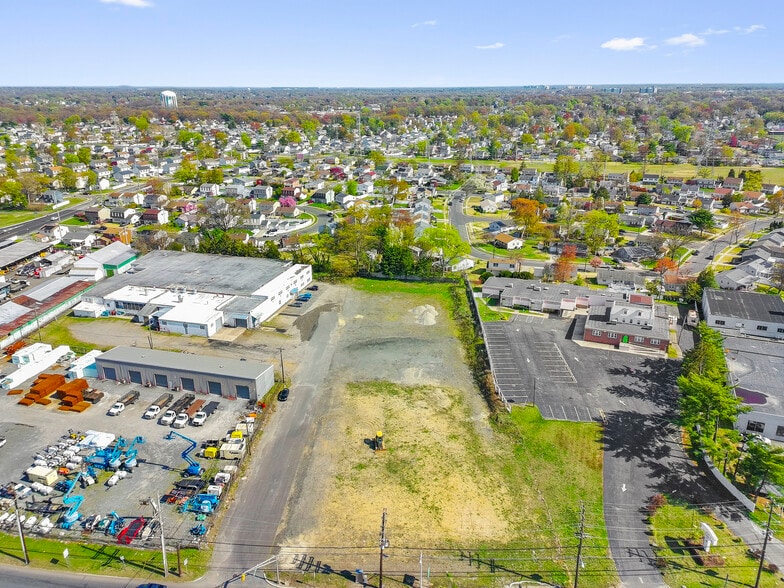 More Photos Of 7550 N Crescent Blvd, Pennsauken Land For Lease