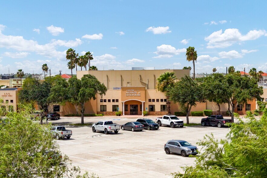More Photos Of 2601 Cornerstone Blvd, Edinburg Medical For Sale