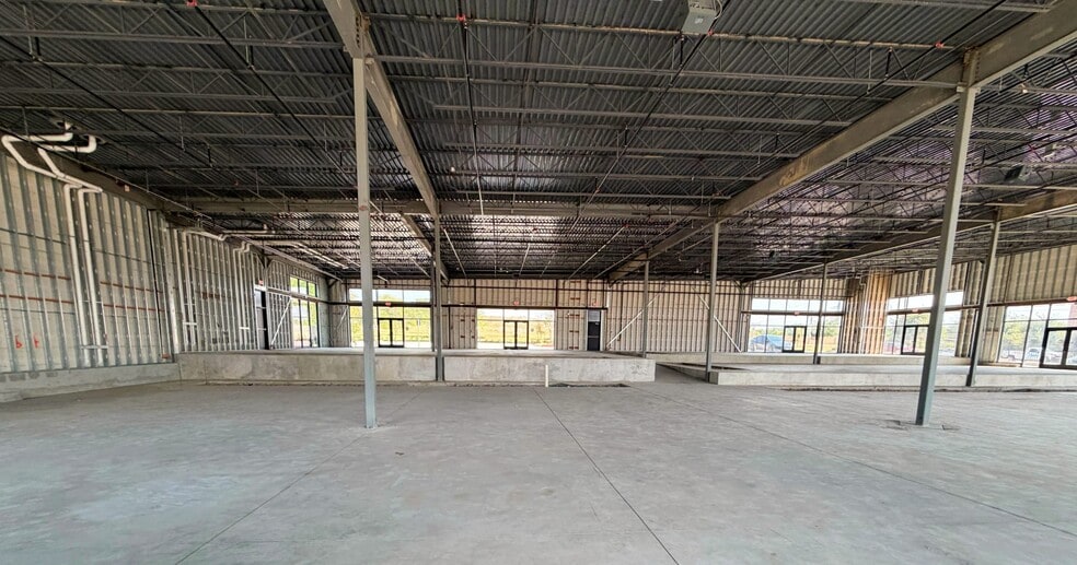 More Photos Of 1221 E University Dr, Prosper General Retail For Lease