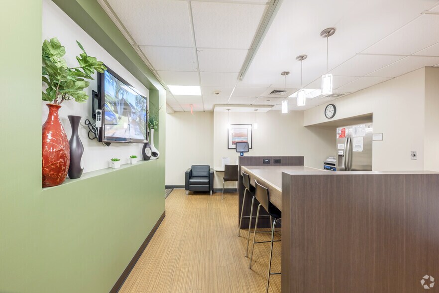 More Photos Of 10 Dorrance St, Providence Coworking Space